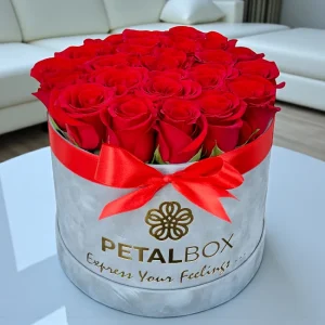 EVER RED ROSES BOX