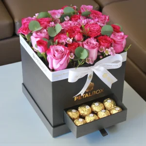 Royal Roses & Chocolates Combo