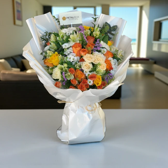 Elegant Mixed Flower Bouquet